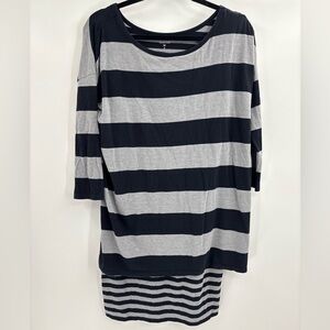 Garnet Hill Top Womens black gray Stripe Layered Scoop Neck Beachy Boho size xs